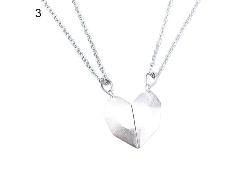 2Pcs Couple Necklaces Heart Pendant Vintage Jewelry Punk Long Lasting Pendant Necklaces Jewelry Gifts 3