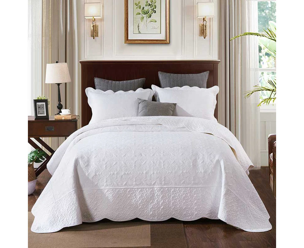 Classic Quilts Antique White Coverlet Set