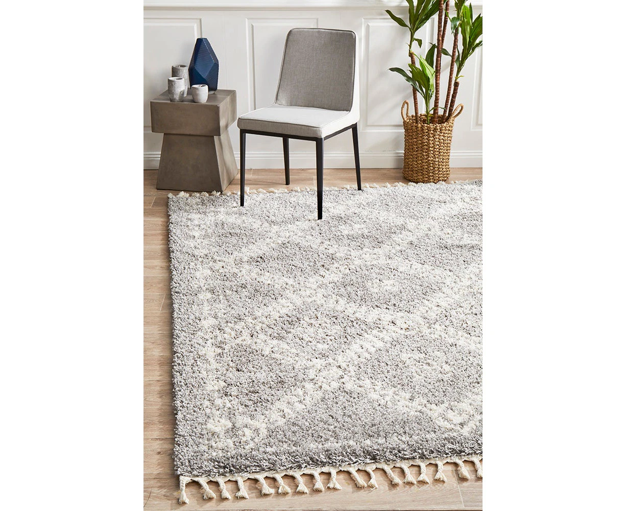 Saffron 33 Silver Rug