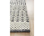 Levi Emma Ivory Black Rug