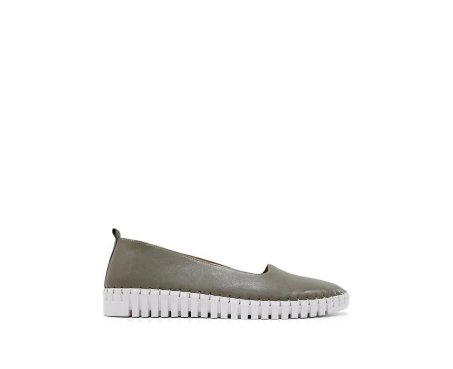 BUENO OLYMPIC CASUAL SHOE - Olive