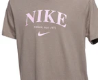 Nike Sportswear Youth Girls' Trend Boyfriend Tee / T-Shirt / Tshirt - Olive Grey