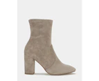 Novo Women's Kellan - Taupe