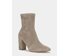 Novo Women's Kellan - Taupe