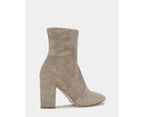 Novo Women's Kellan - Taupe