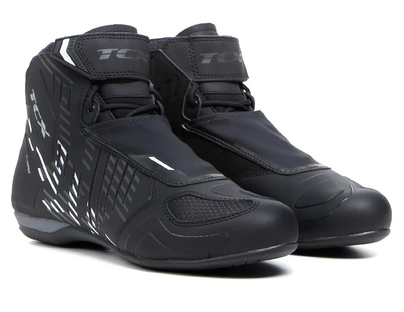 TCX Ro4d Ladies Waterproof Motorbike Boots - Black / White