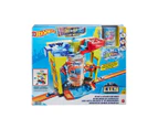 Hot Wheels Stunt Splash Car Wash Playset