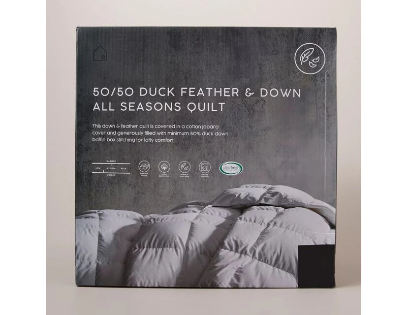 Target 50/50 Duck Feather & Down All Seasons Quilt - White