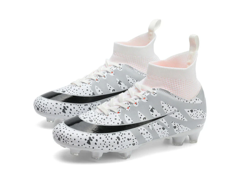 Football Boots Men's Futsal Men Soccer Shoes Sneakers Cleats Professional for Men's -White