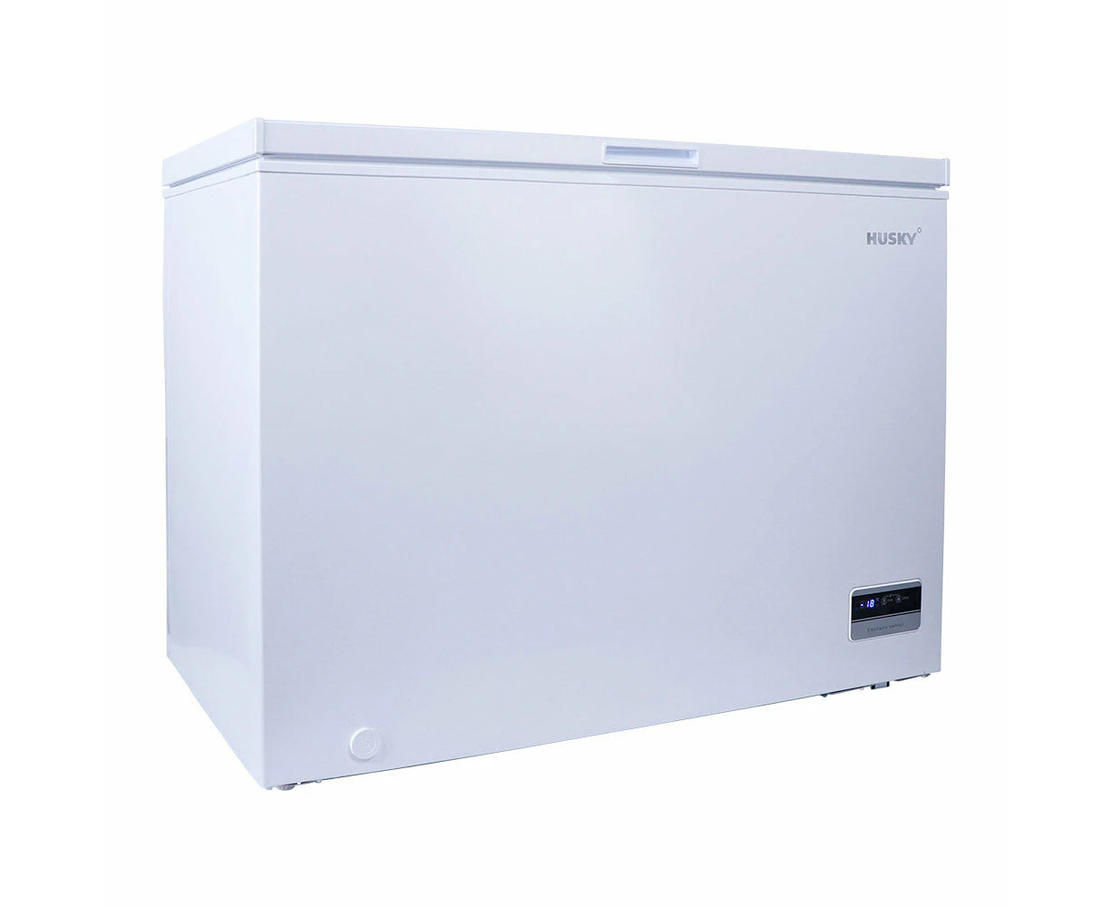 Husky 295L Solid Door Hybrid Chest Fridge or Freezer in White (HUS295CHE.1)