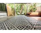 Outdoor Rug/Camping Mat - Large Diamond Black and Grey