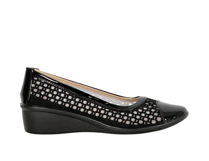 Edna Vybe Lifestyle Low Wedge Heel Women's - Black