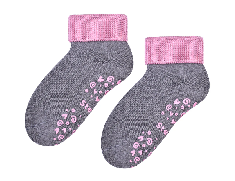 Baby Warm Socks with Grips | Steven | Breathable Lightweight Cute Design Non-Slip Socks | Waves/Paws/Twirls/Hearts Patterns - Grey / Pink - Grey / Pink
