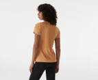 Calvin Klein Performance Women's Logo Short Sleeve Crewneck Tee / T-Shirt / Tshirt - Honeycomb