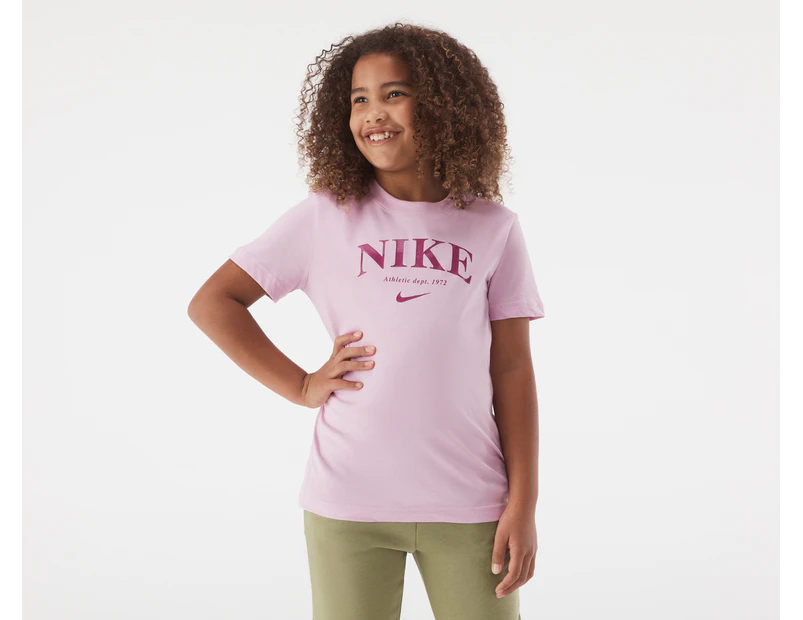 Nike Sportswear Youth Girls' Trend Boyfriend Tee / T-Shirt / Tshirt - Light Arctic Pink