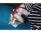 TOMMEE TIPPEE Manual breast pump, "Made for Me", Ergonomic Handle, Transparent, Comfortable for mothers, Quick/Easy to Use, Ideal shape for Mothers - Catch