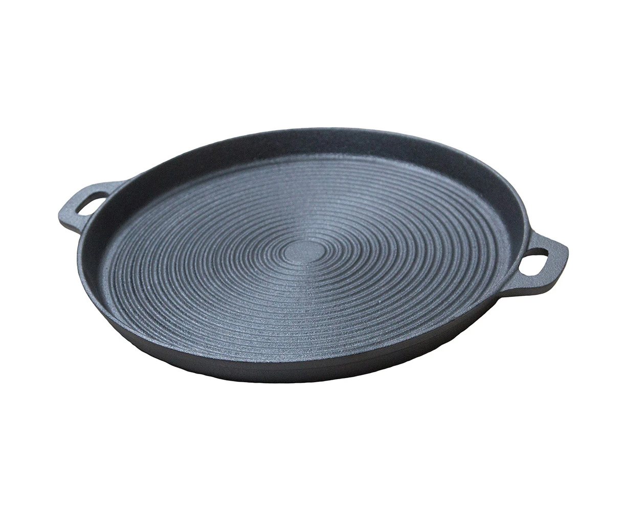 Wildtrak 34cm Round Ribbed BBQ Cast Iron Plate Outdoor Camping Cookware Black