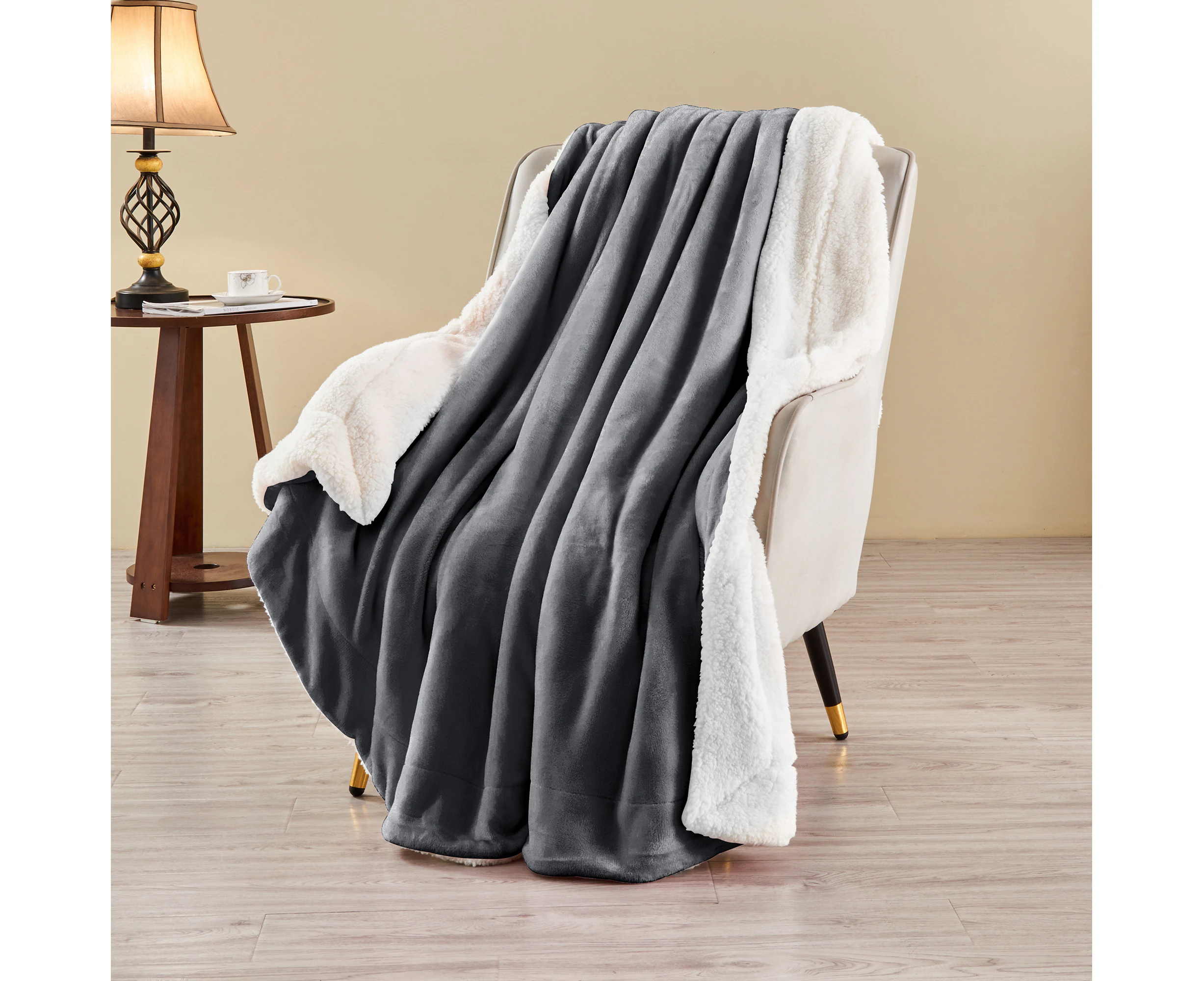 LINENOVA Sherpa Fleece Warm Blanket -220x240cm - Charcoal