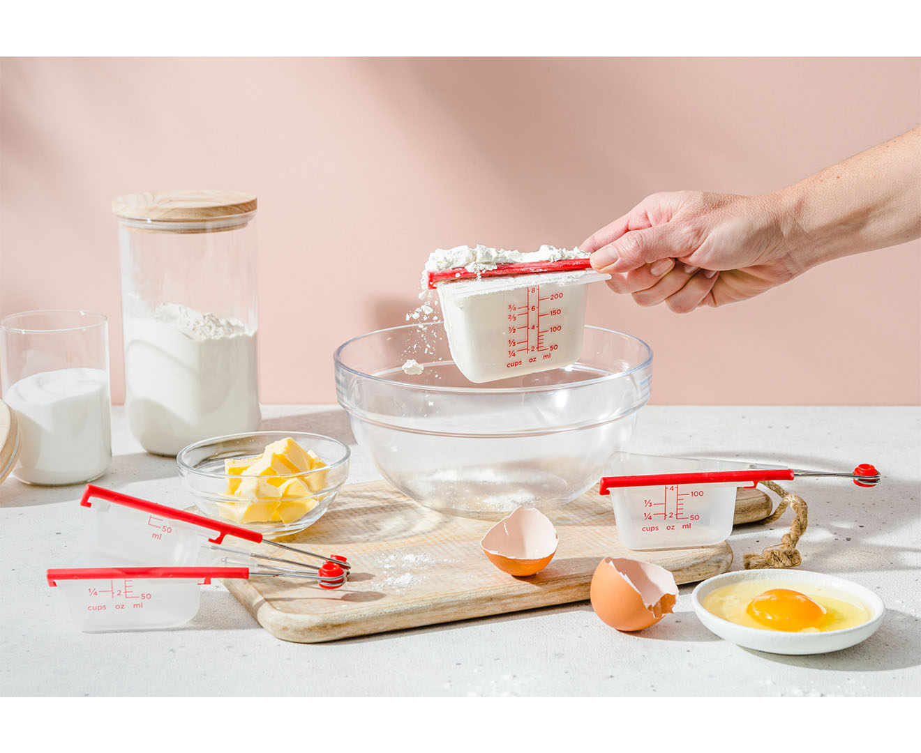 Levups Measuring Spoons with Built-in Leveler - Clear & Red