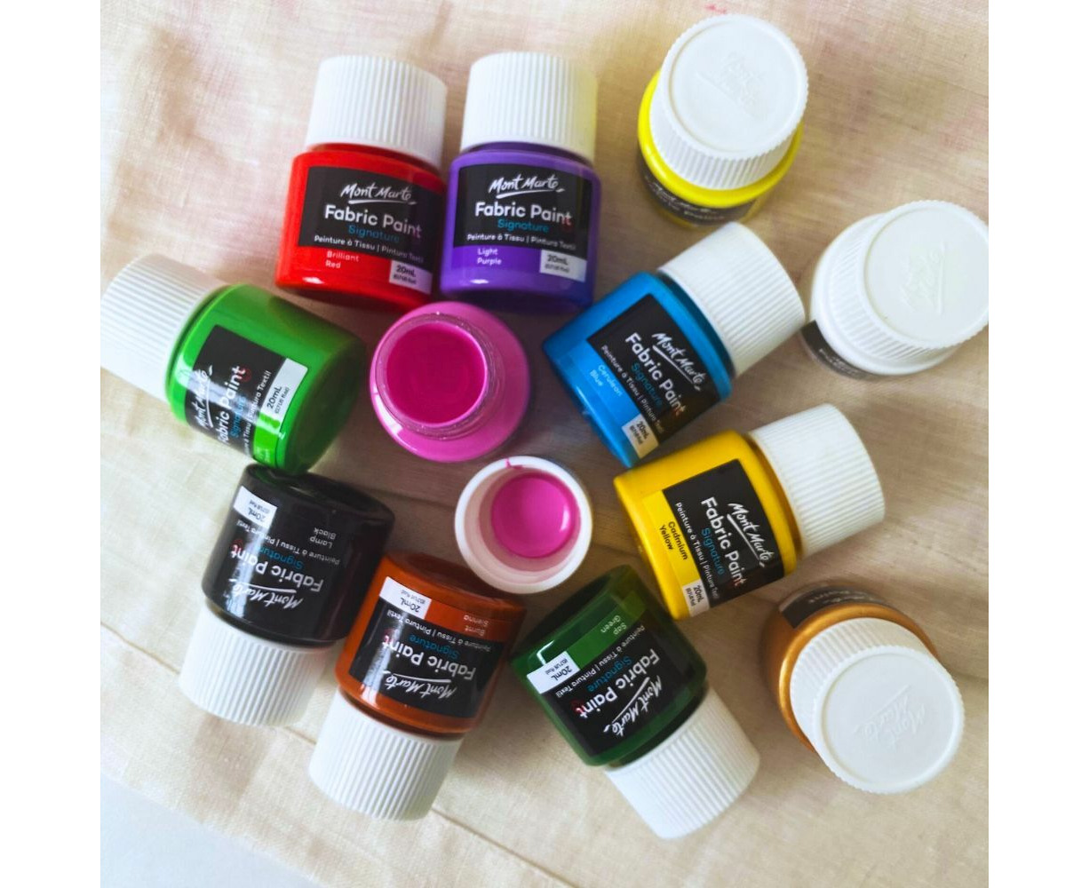 Mont Marte Signature Fabric Paint Set - 20pc x 20ml