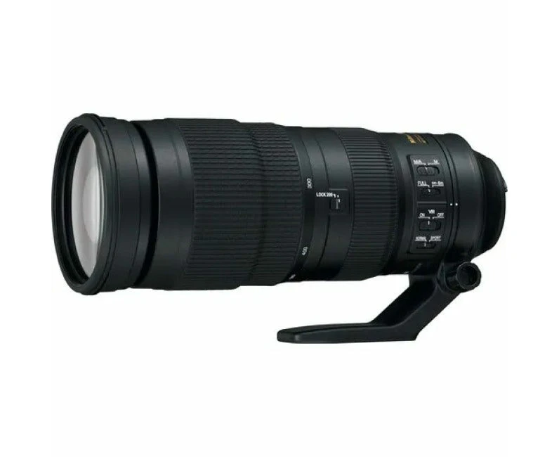 Nikon Nikkor 200-500mm f/5.6E Telephoto Zoom Lens