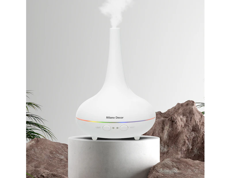 Essential Oil Diffuser Ultrasonic Humidifier Aromatherapy LED Light 200ML 3 Oils - Colour: White - Size: 15 x 15 x 20cm