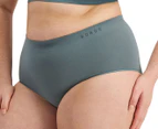 Bonds Women's Seamless Full Briefs - Inner Self