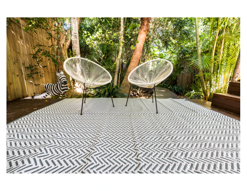 Outdoor Rug - Herringbone Cool Grey