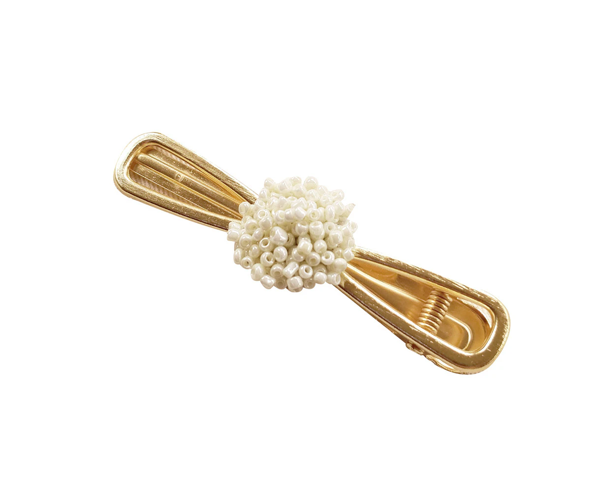 Culturesse June 8.5cm Vintage Pearly Bouquet Barrette Hair Accessory White/Gold