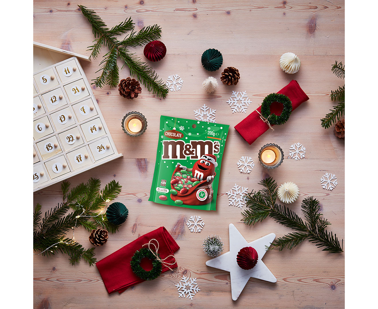 M&m's Red & Green Christmas Chocolate Snack & Share Bag 180g