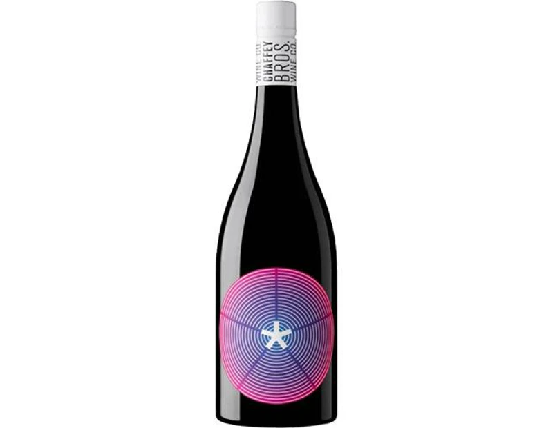 Chaffey Bros. Omnia Nova: Barossa Nouveau Old Vine Syrah 2022 (12 Bottles)