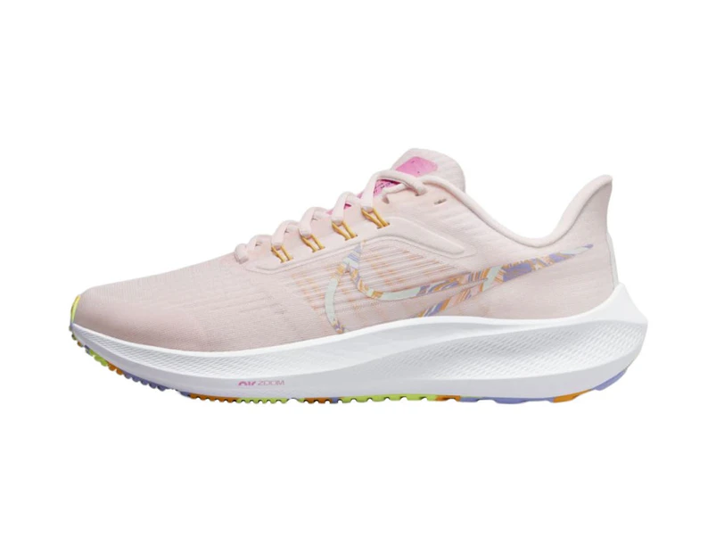 Nike Women's Air Zoom Pegasus 39 Running Shoes (Soft Pink/Barely Green/Univ Gold/Pinksicle)