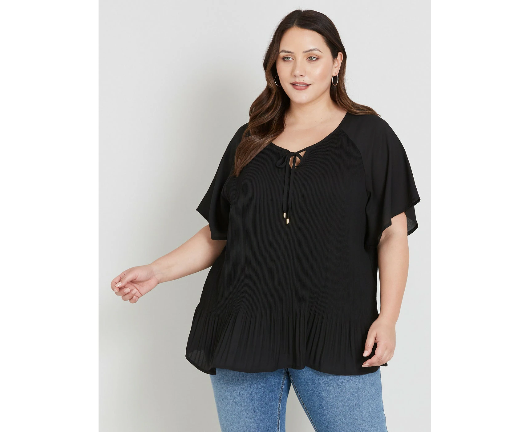 BeMe - Plus Size - Womens Summer Tops - Black Blouse / Shirt - Smart Casual - Relaxed Fit - Short Sleeve - Crew Neck - Long - Office Fashion Work Wear