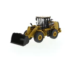 Diecast Masters 1:64 Cat 950M Wheeled Loader Scale Model Kids Play Toy Set 8y+