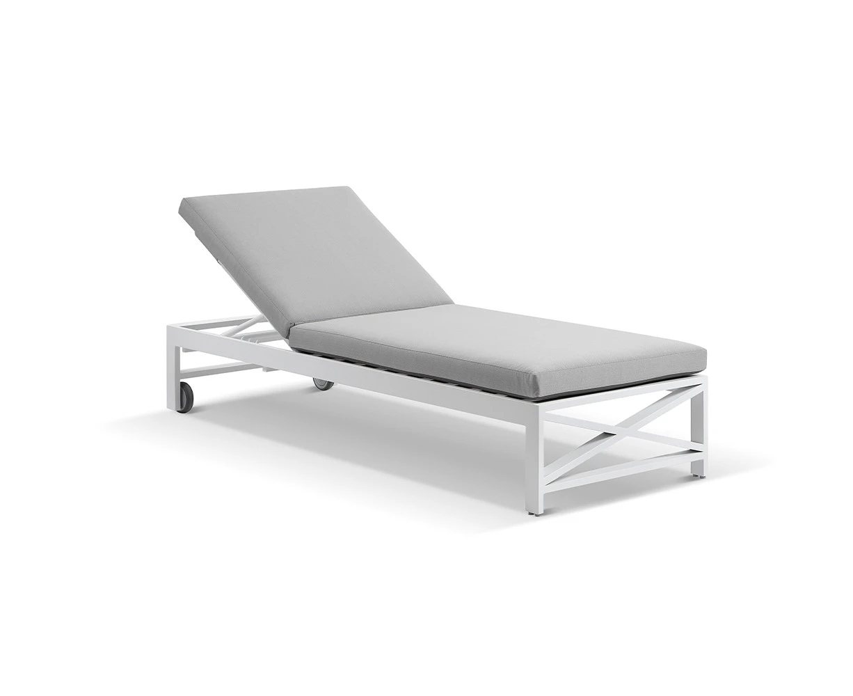 Kansas Outdoor Aluminium Sun Lounge on Wheels - Outdoor Sun Lounges - White