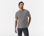 Tommy Hilfiger Men's Striped Linen Tee / T-Shirt / Tshirt - Desert Sky