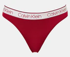 Calvin Klein Women's Chromatic Thong 3-Pack - Black/Red Carpet/Chalk Stripe Grey