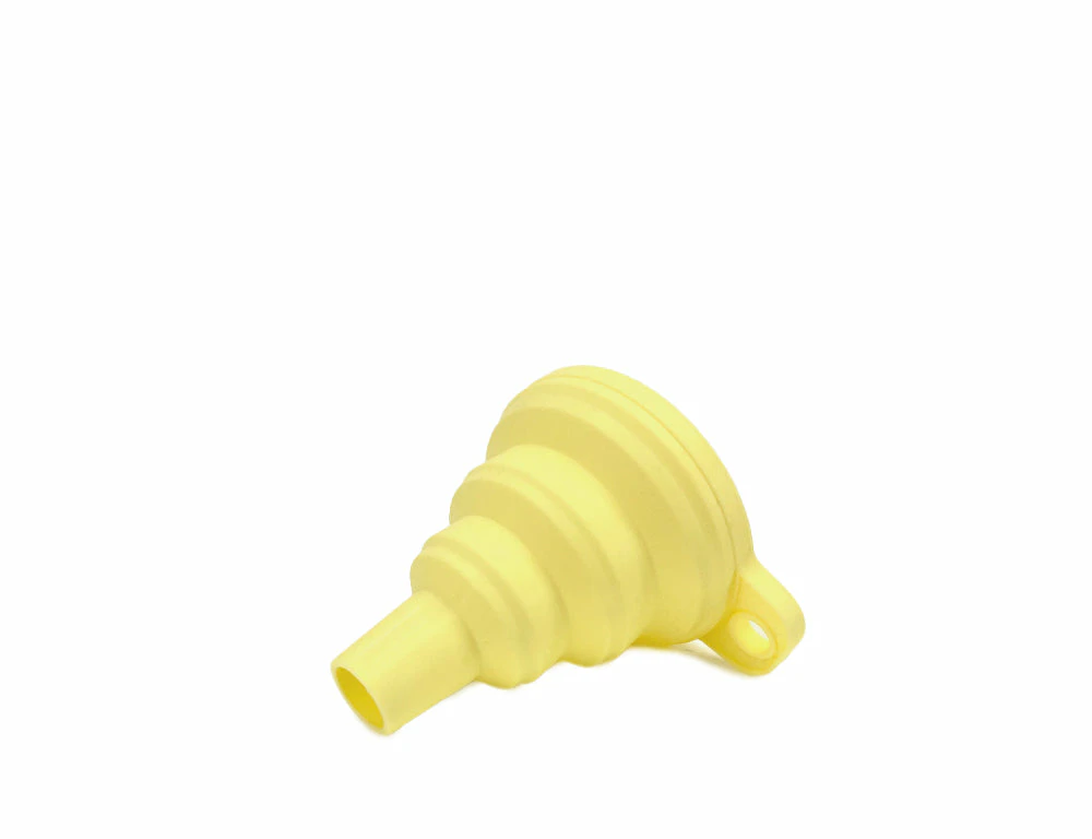 Collapsible Silicone Funnel for Baby Food Pouches - LEMON