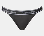 Calvin Klein Women's Bamboo Comfort String Cheeky Bikini Briefs 3-Pack - Ashford Grey/Nymph/Red Bud