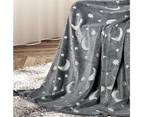 DreamZ Throw Blanket Soft Warm Large Sofa Flannel Glow in the Dark Large