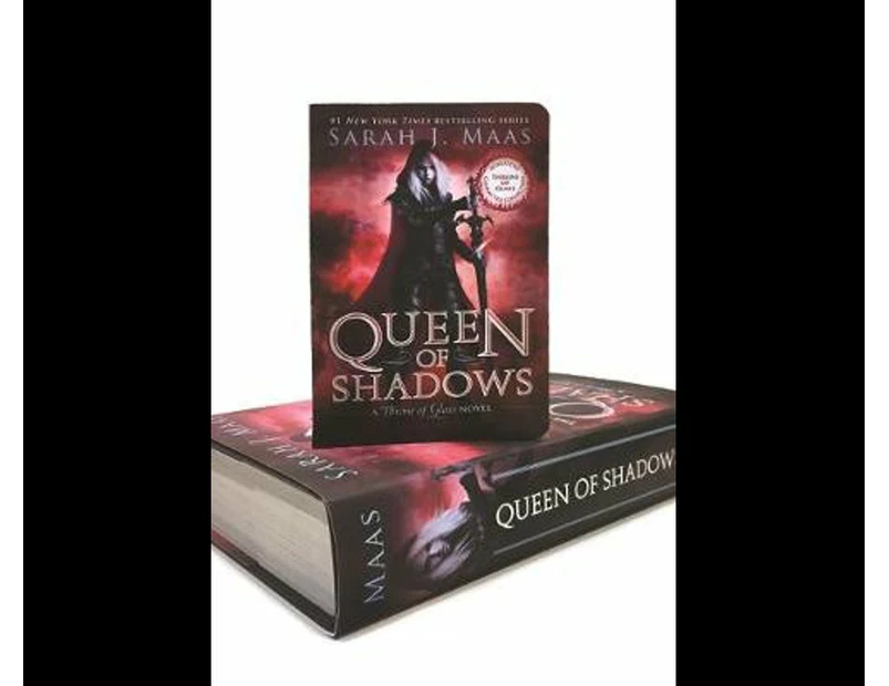Queen of Shadows (Miniature Character Collection) : Miniature Character Collection