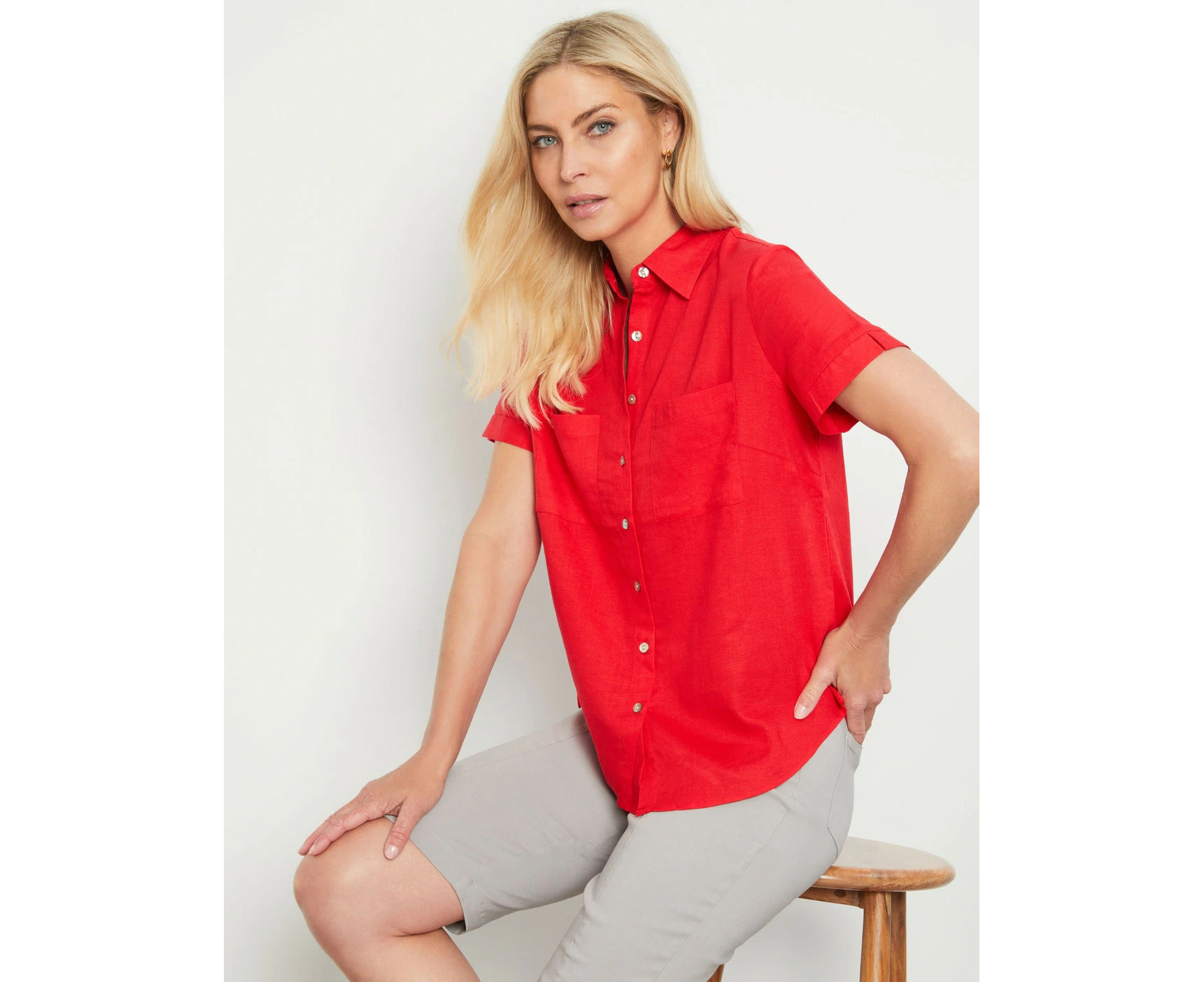 Noni B - Womens Summer Tops - Red Blouse / Shirt - Linen - Smart Casual Clothing - Relaxed Fit - Short Sleeve - V Neck - Long - Fashion Work Wear