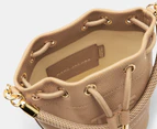 Marc Jacobs The Leather Bucket Bag - Camel