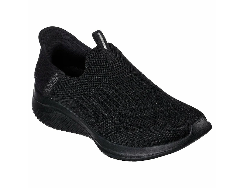 Womens Skechers Slip-Ins Ultra Flex 3.0 Cozy Streak Black Athletic Shoes - Black