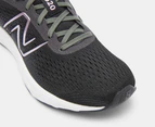 New Balance Women's 520v8 Running Shoes - Black/White