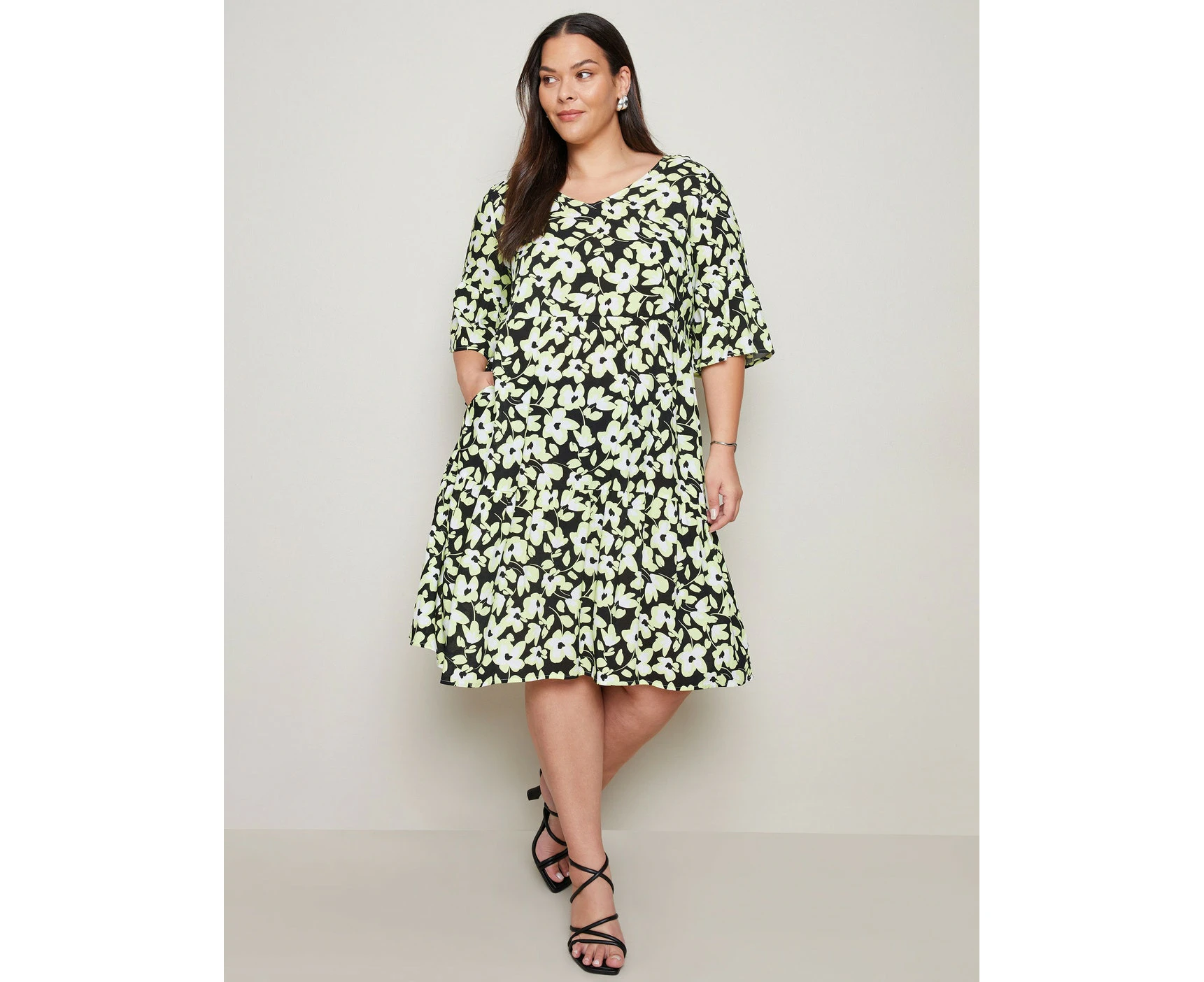 Autograph - Womens Plus Size - Dress - Summer - A Line - Black - 3/4 Sleeve - V Neck - Floral - Office Wear - Work Clothes - Smart Casual Fashion