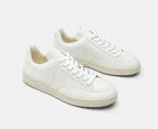 Veja Unisex V-12 Sneakers - Extra White