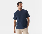 Nike Sportswear Men's Premium Essentials Tee / T-Shirt / Tshirt - Midnight Navy