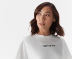 Tommy Jeans Women's Linear Logo Tee / T-Shirt / Tshirt - Fresh White