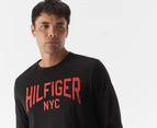 Tommy Hilfiger Men's John Long Sleeve Tee / T-Shirt / Tshirt - Dark Sable